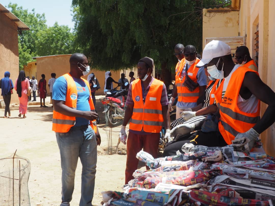 Podor : Les conducteurs de motos Jakarta « roulent » pour les candidats au BFEM