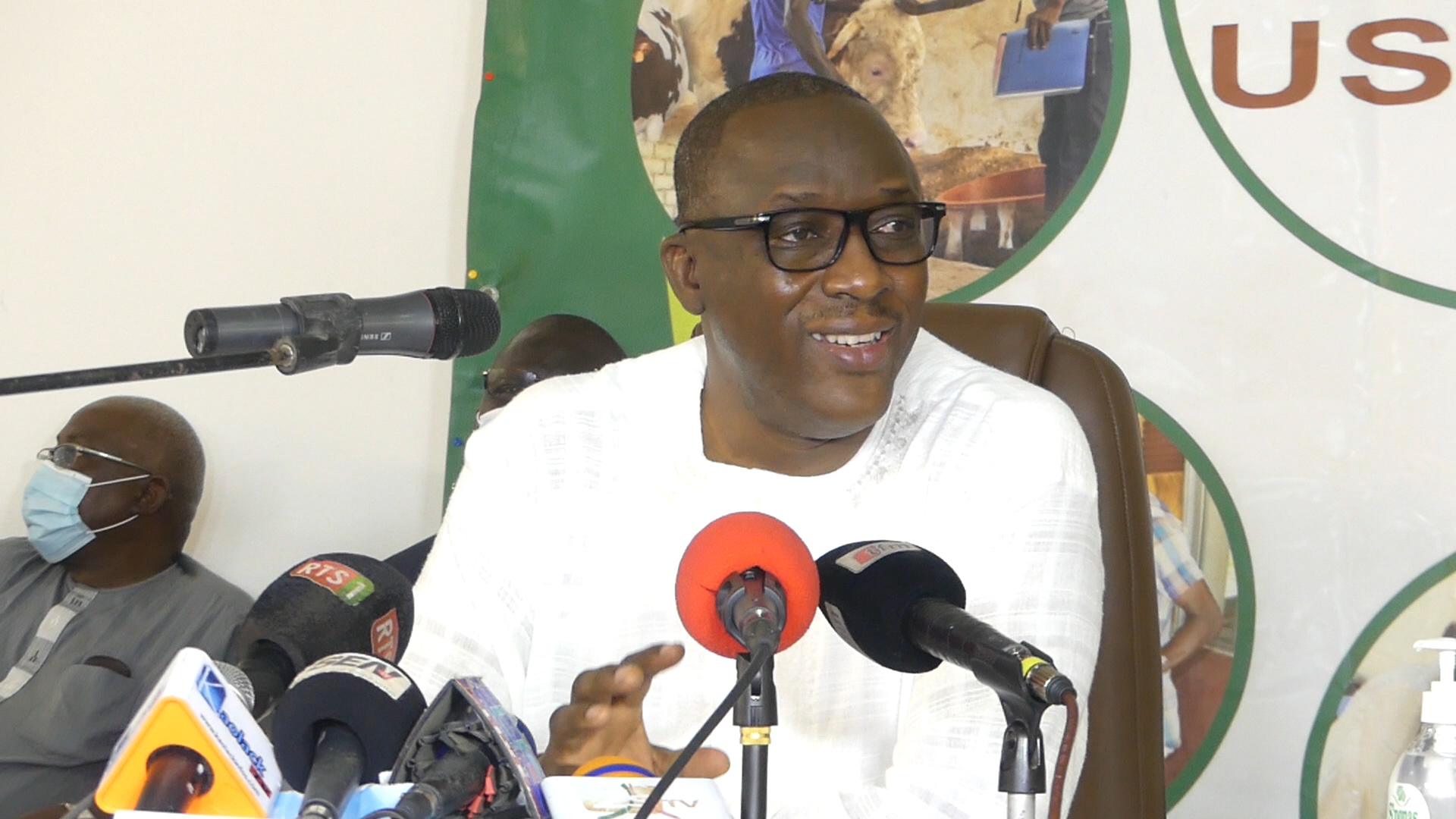 Cheikh Oumar Anne, Coordonnateur Général de la Nouvelle Responsabilité : « Diomaye dissout l’Assemblée, il devra prendre l’engagement de démissionner s’il n’obtient pas une majorité’ »